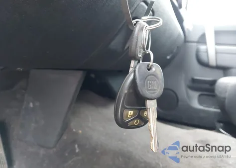 2010 Chevrolet Silverado 1500 Lt from USA, damaged, VIN 1GCSKSE32AZ133938